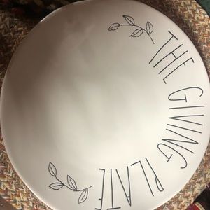 Rae Dunn the giving plate